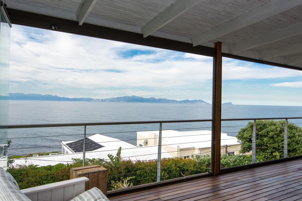 Quarterdeck Holiday Apartment Cape Town Bagian luar foto