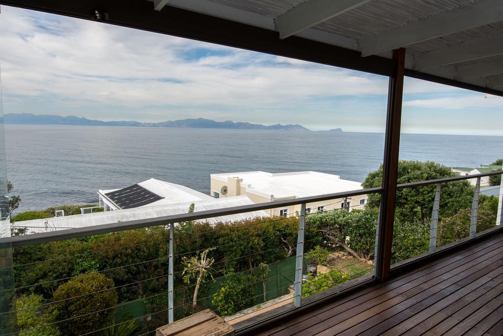 Quarterdeck Holiday Apartment Cape Town Bagian luar foto