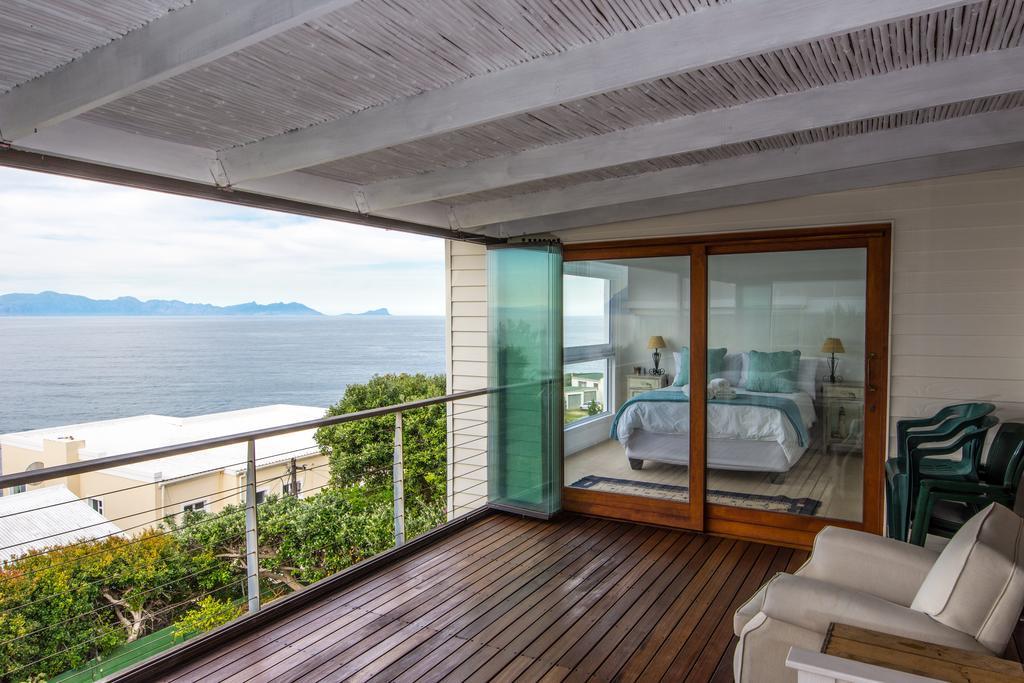 Quarterdeck Holiday Apartment Cape Town Bagian luar foto