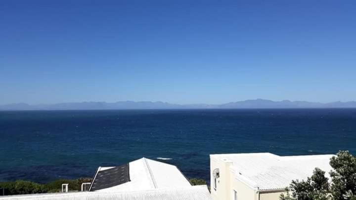 Quarterdeck Holiday Apartment Cape Town Bagian luar foto